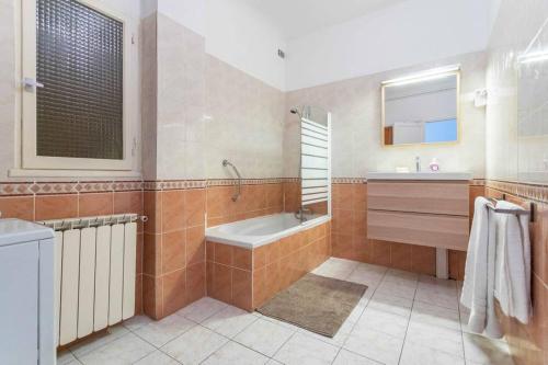 appartement 120M2 plage des catalans, Marseille (photo 5)