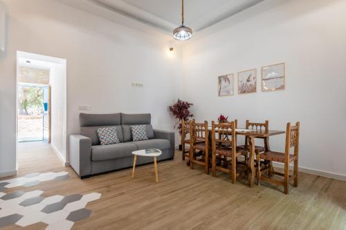 Two-Bedroom House image 6