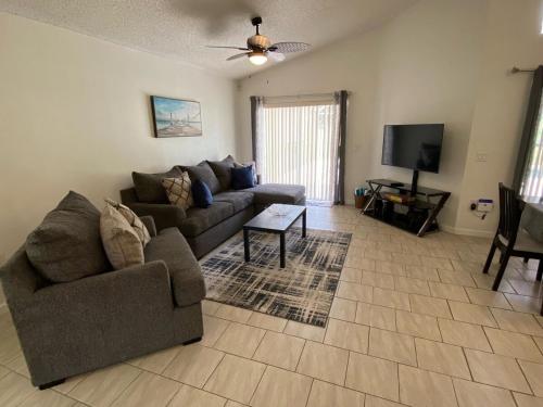 Southern Dunes Villa Private Pool Home in Haines City, USA
