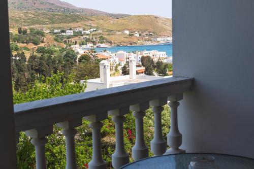 Eleni's Seaview House in แอนโดรส