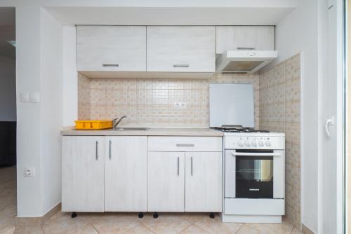 Apartment Ana - image 11