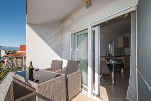 Apartment Terezija by the sea - image 5