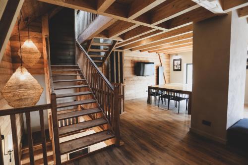 Конферентни зали/банкетни зали, Chalet Casteret-15 couchages-brasero-bain nordique in Camparan