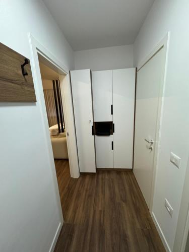 Luxury City Center Studio Apt25 - image 3