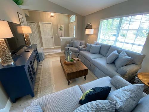 Fully Updated Pool Villa Southern Dunes in Haines City, USA