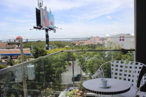 DN3A Spacious apartment in Cayala with pool in Zone 15