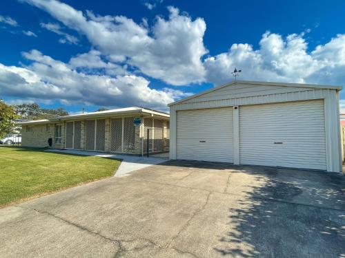 Sandy Paws - Burrum Heads- Walk to Beach -3BR- Aircon-Pool table, Burrum Heads (zdjęcie 3)