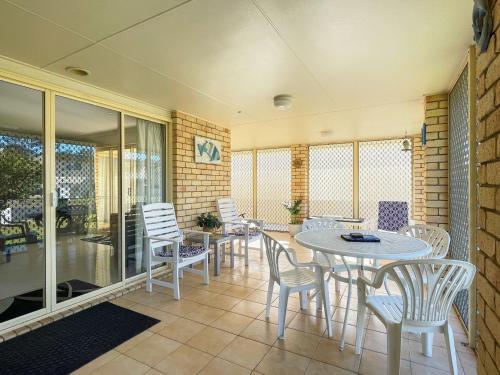 Sandy Paws - Burrum Heads- Walk to Beach -3BR- Aircon-Pool table, Burrum Heads (zdjęcie 7)