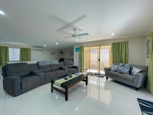 Sandy Paws - Burrum Heads- Walk to Beach -3BR- Aircon-Pool table, Burrum Heads (zdjęcie 9)