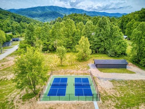 Oasis, Pickleball Court, Creek, WIFI, Mountain Views, Starting at 79, Cosby (zdjęcie 7)
