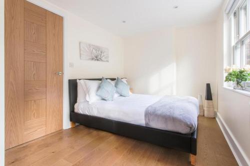 2bedrooms Liverpool St station apt, Londres