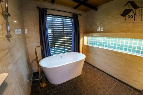 HAPPY GARDEN RESORT BETONG THAILAND - 화장실