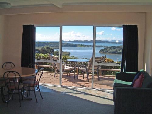 Cook's Lookout Motel in Paihia