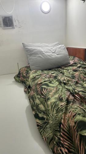 Al Barsha 1 Room, Capsule, Bedspace - for Female