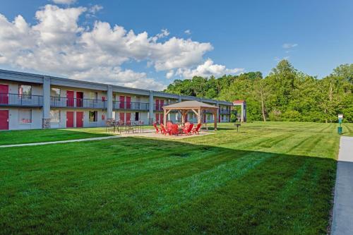 Hotel Wilkesboro Hwy 421 - 전망