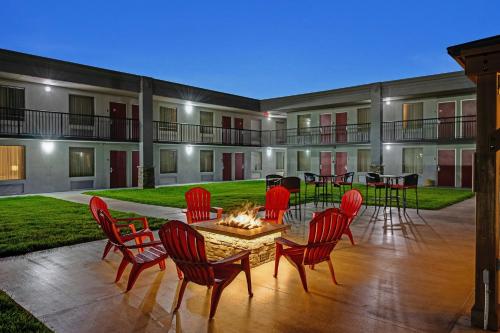 Hotel Wilkesboro Hwy 421 - 숙소 외관