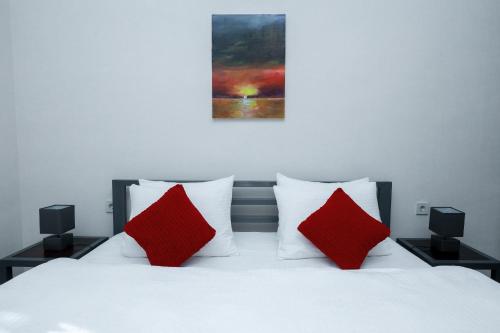 1 queen bed