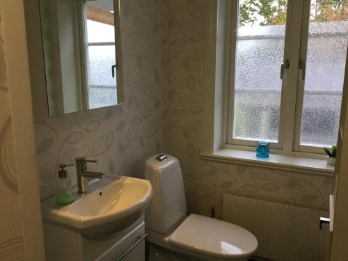 Studio apartment centrally located in هوديكسفال