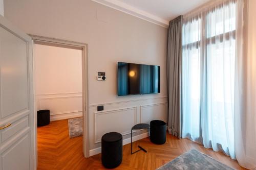 Apartment image 2