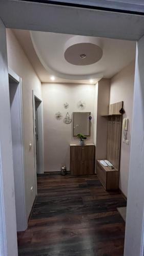 avla, John Apartment 2 in Strumsko Industrial Zone