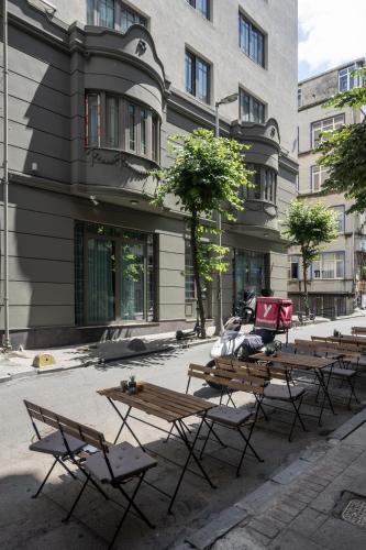 Noble Pangaltı - image 4