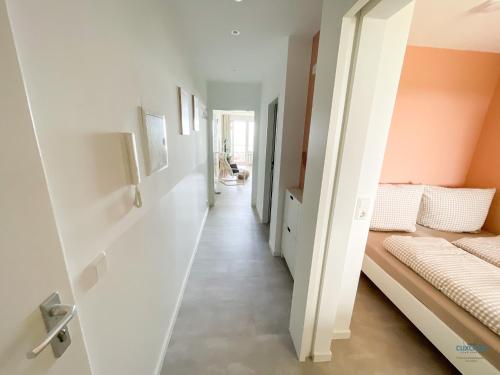 Apartment with Sea View image 7