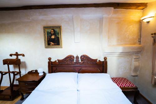 Double Room image 1