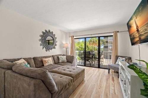 102 Waterview in Clearwater Beach, USA