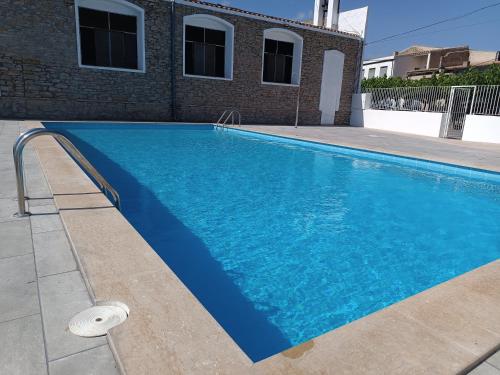 Úszómedence, Casa Rustic Suites, JACUZI & LOVE in Chert