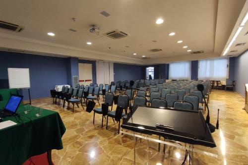 Astra Hotel - image 5