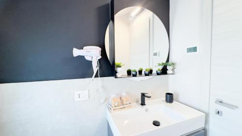 Studio Apartment image 10