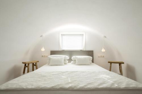 Art Hotel Santorini - main image