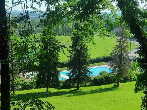 Gite 4/6p aux Portes du Périgord (Gite 4/6p aux Portes du Perigord) in Castillonnes