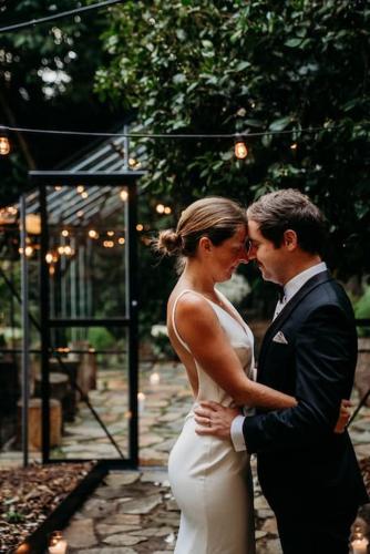 Luxury Treetop Escape with a Garden glasshouse