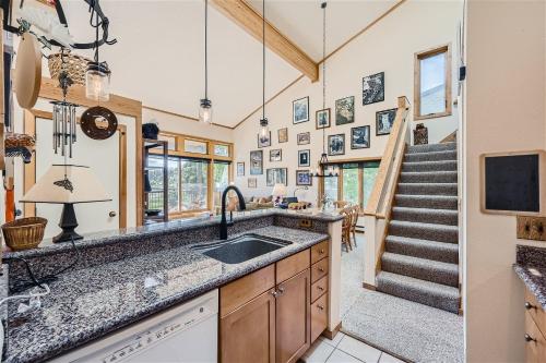 2151 The Pines condo in Keystone, USA