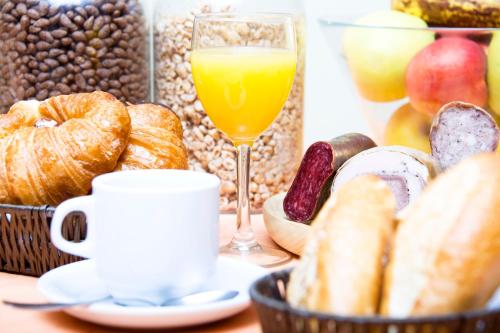 Restoran, Hotel Santa Barbara De La Vall D'ordino in Ordino