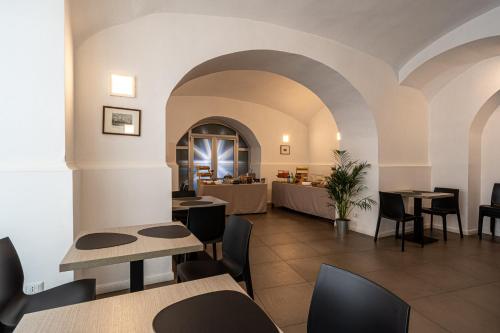 Hotel Diamond - image 13