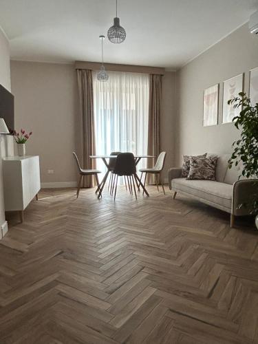 VACA - Vico Anna Carafa Apartments, Фонди (фото 7)