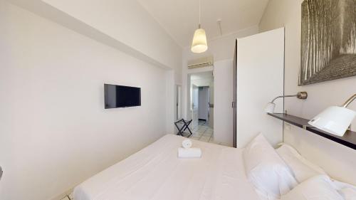 Double Room with Balcony or Terrace image 10
