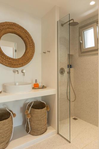 Perivoli Rooms 3