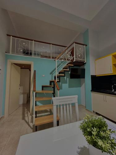 Crown Deluxe Apartments 