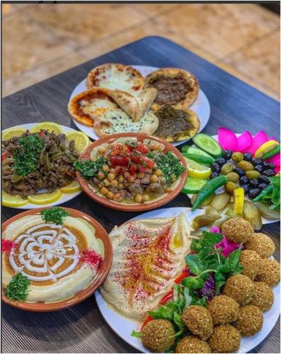 Cibo e bevande, house of faith in Betlemme di Galilea