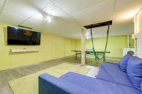 Maggie Valley Cottage with Hot Tub and Creek Access!