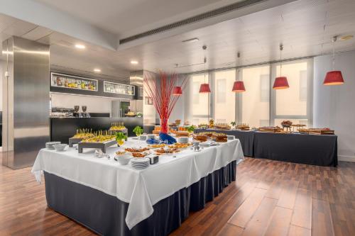 Restaurant, Exe Tres Cantos in Tres Cantos