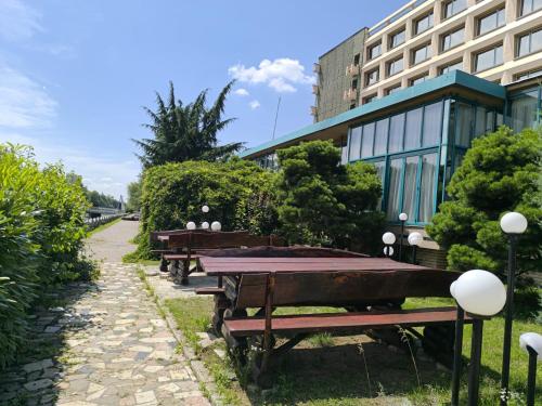Hotel Carpati - image 10