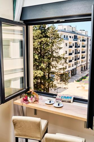 One-Bedroom Apartment image 10