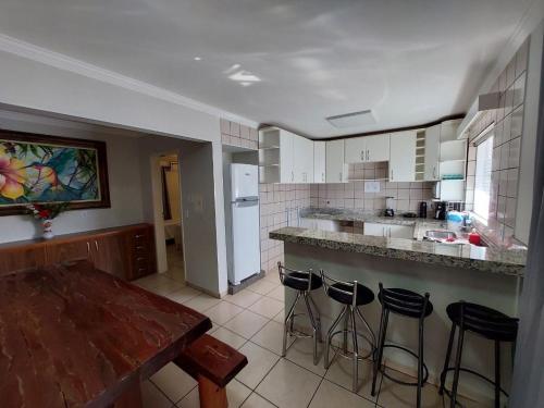 廚房, diRoma Fiori C/Cozinha e Parque Aquático - Wafeh (diRoma Fiori C/Cozinha e Parque Aquatico - Wafeh) in 聖若澤鎮