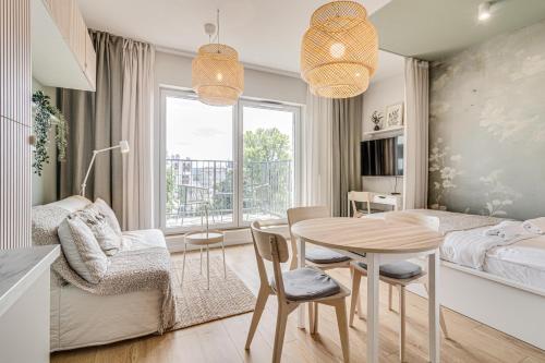 Studio Apartment with Balcony