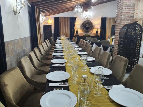 Acebos del Tajo in Peralejos De Las Truchas