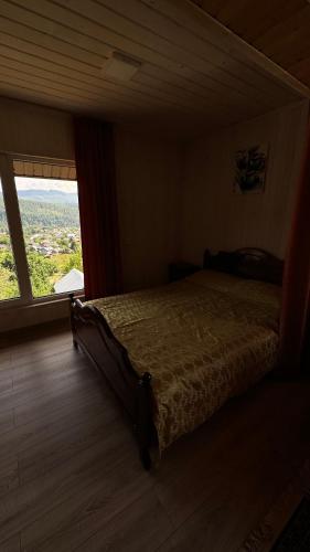 Double Room with Mountain View image 10
